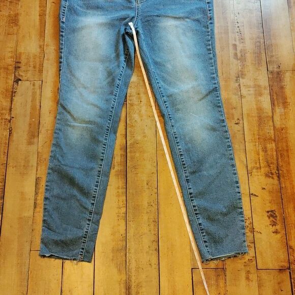 True Religion Halle Skinny Jeans Size 31 Raw Hem Cotton - Picture 12 of 13